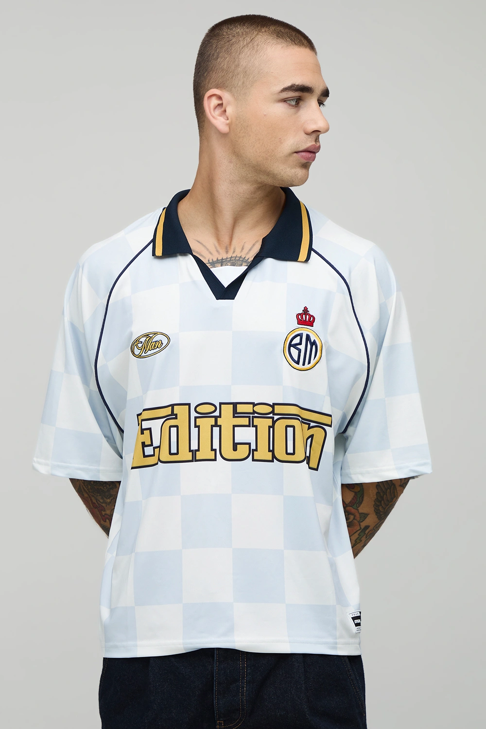Men's Streetwear V Neck Football Jersey – Custom Dropshoulder