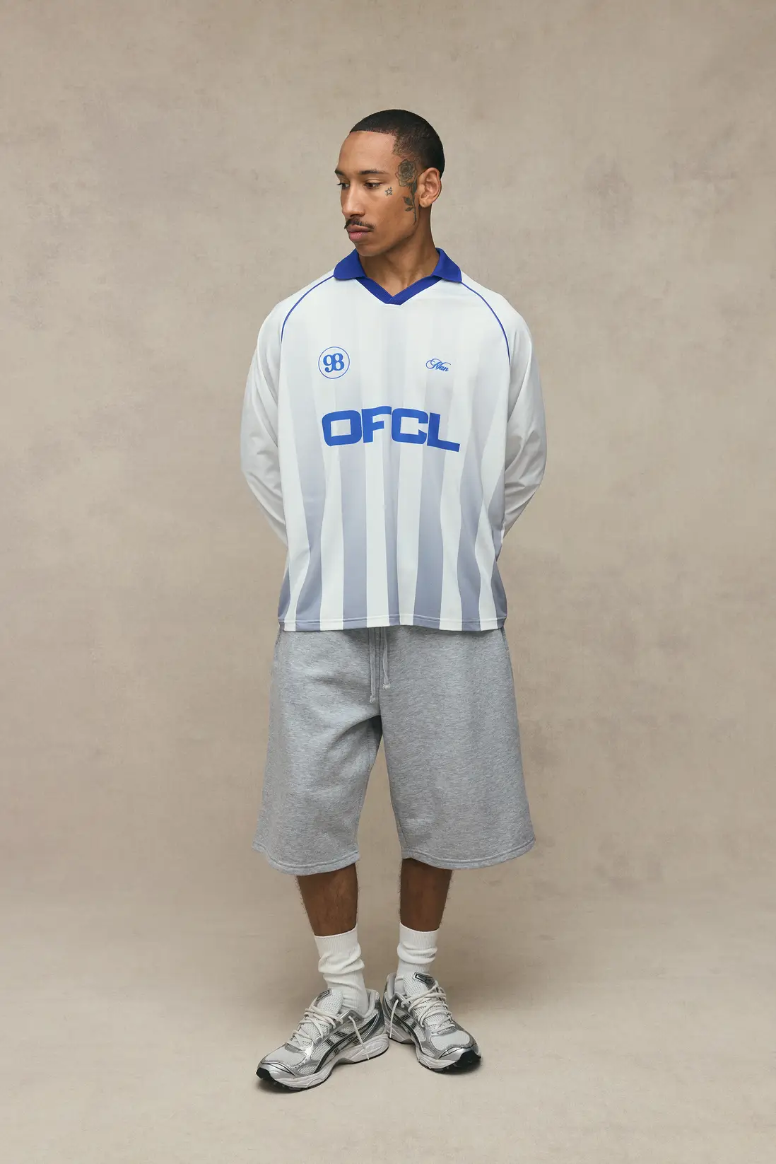 Custom Clothing Manufacturer Men's Streetwear Football Jersey – Custom Dropshoulder Top